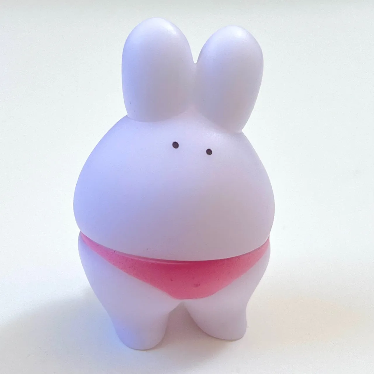 70708 SUMO RABBIT FIGURINES-10