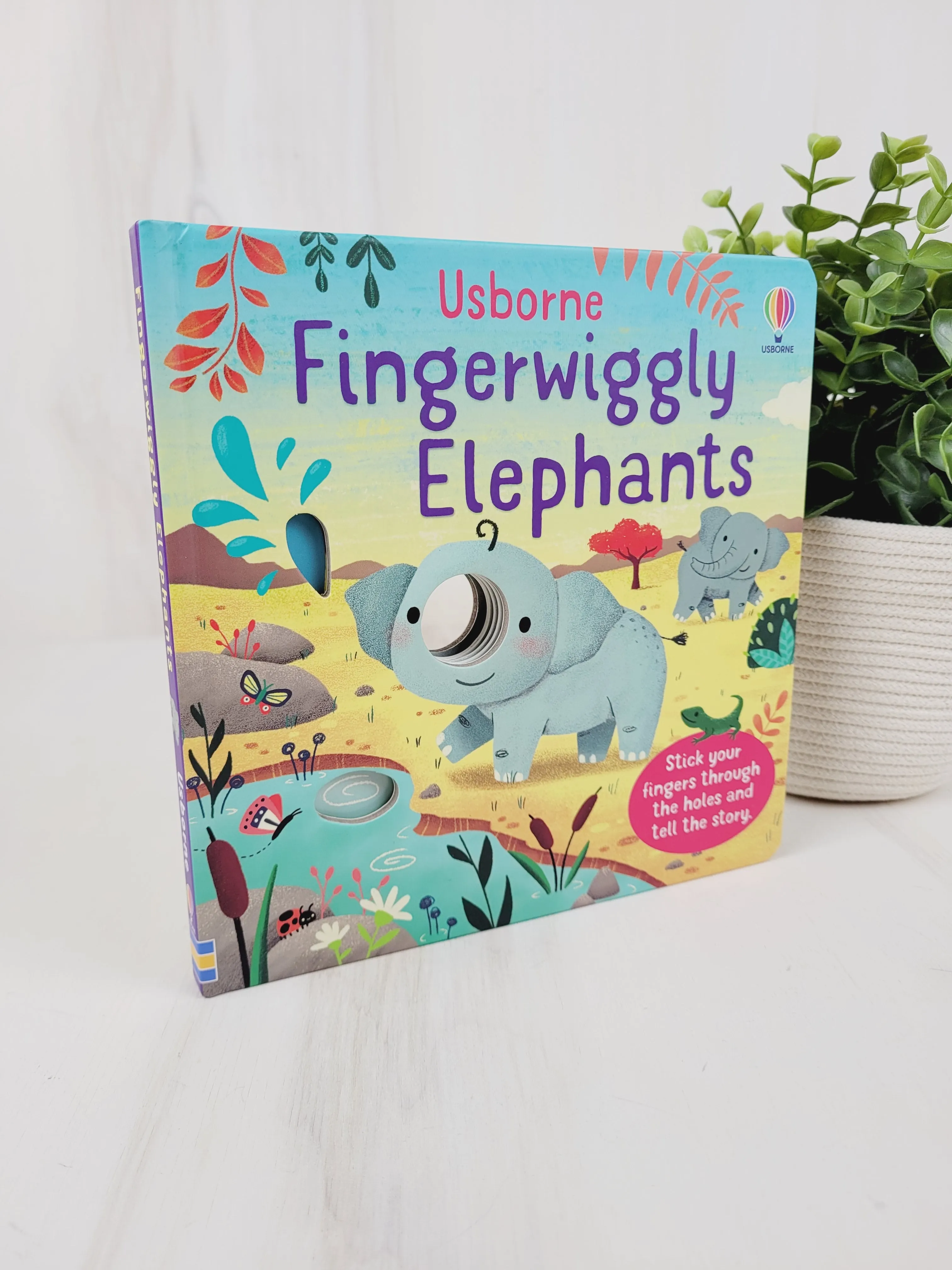 Books With Bree, Usborne Fingerwiggly Books