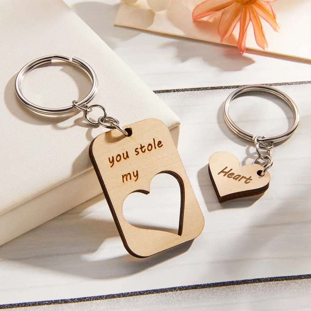 Custom Engraved Keychains Heart-shaped Creative Love Gifts