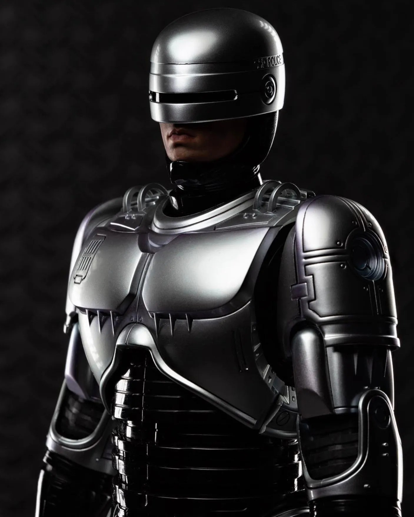 Hot toys MMS202D04 Robocop