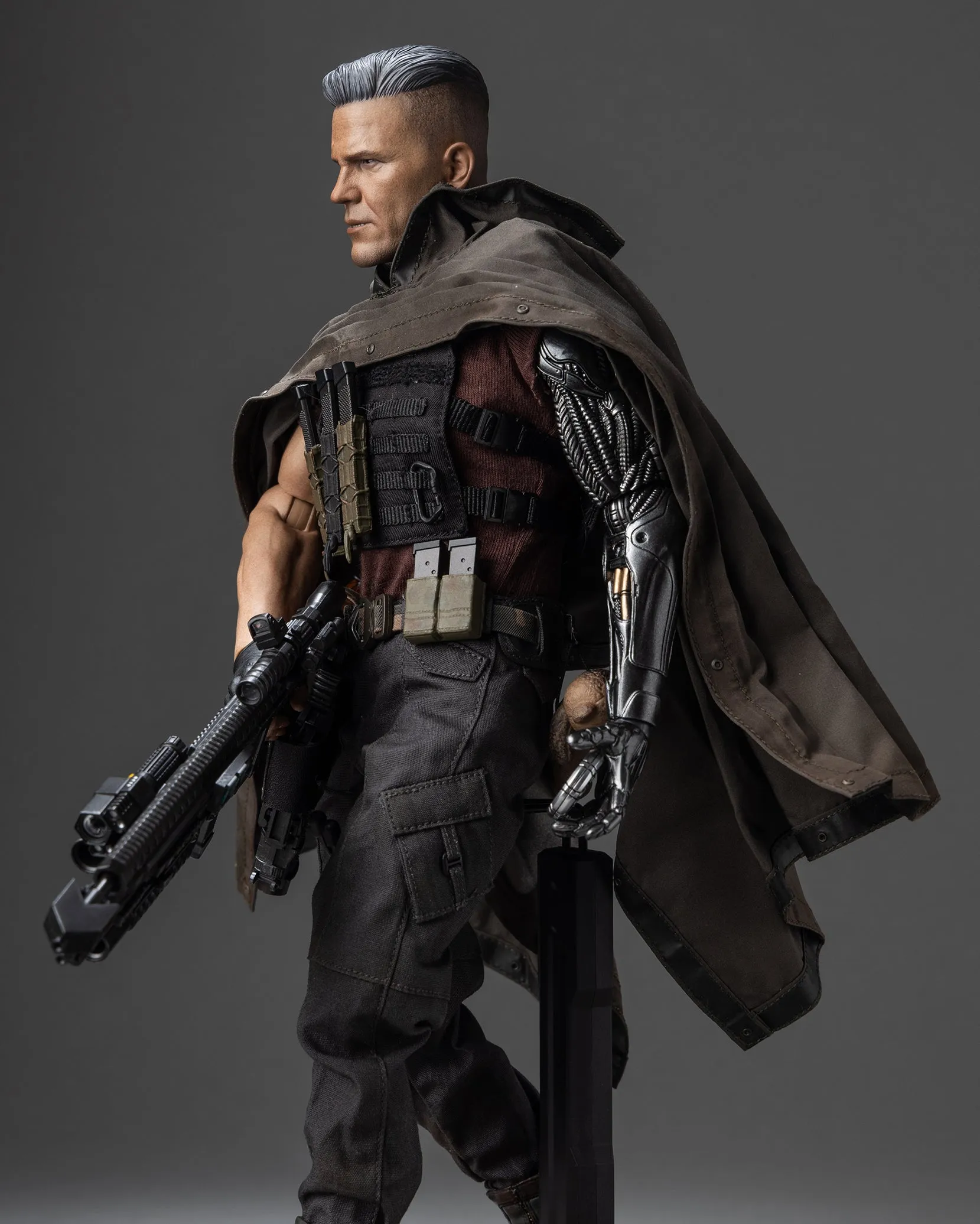 Hot toys MMS583B Deadpool 2 Cable (Special Edition)