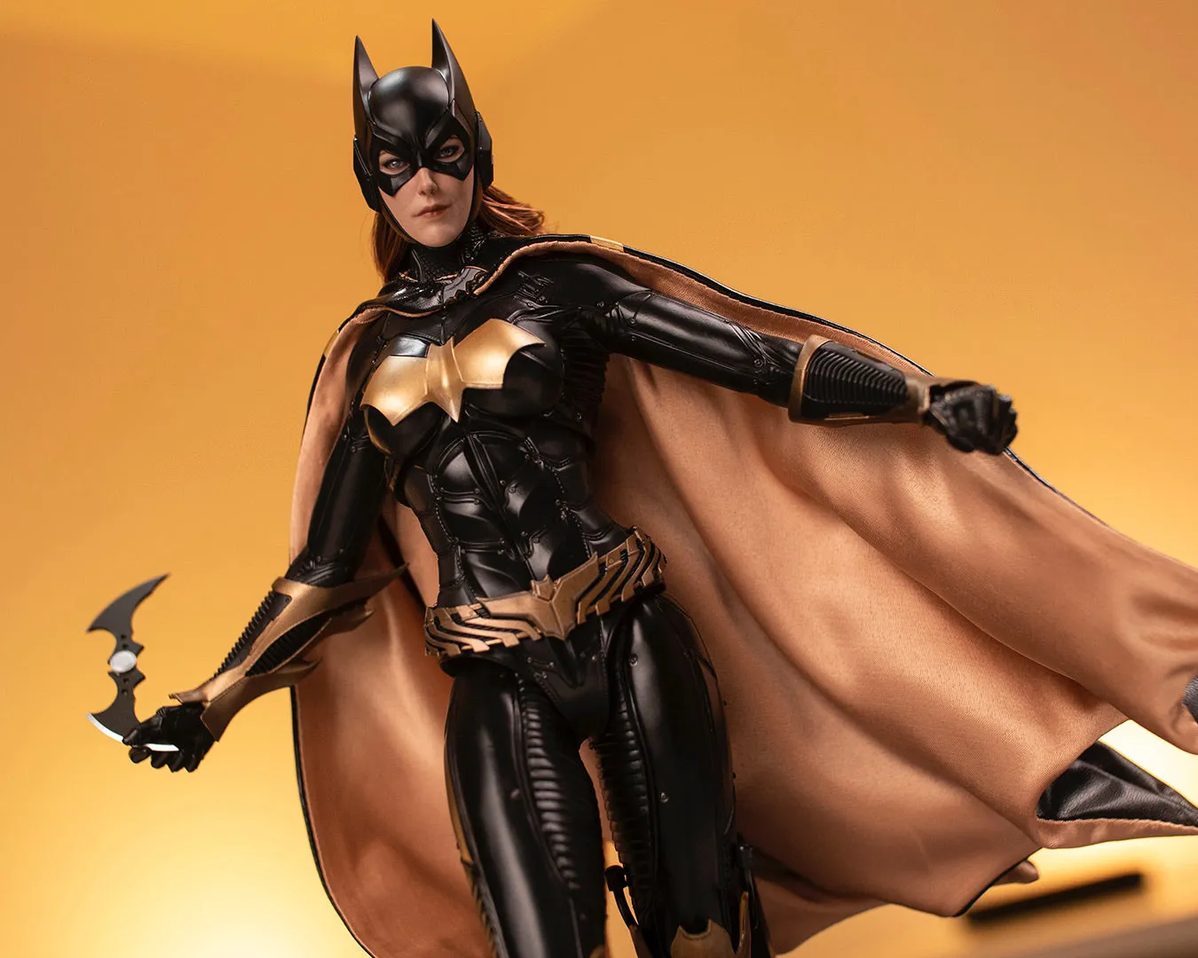 Hot toys VGM40 Batman Arkham Knight Batgirl