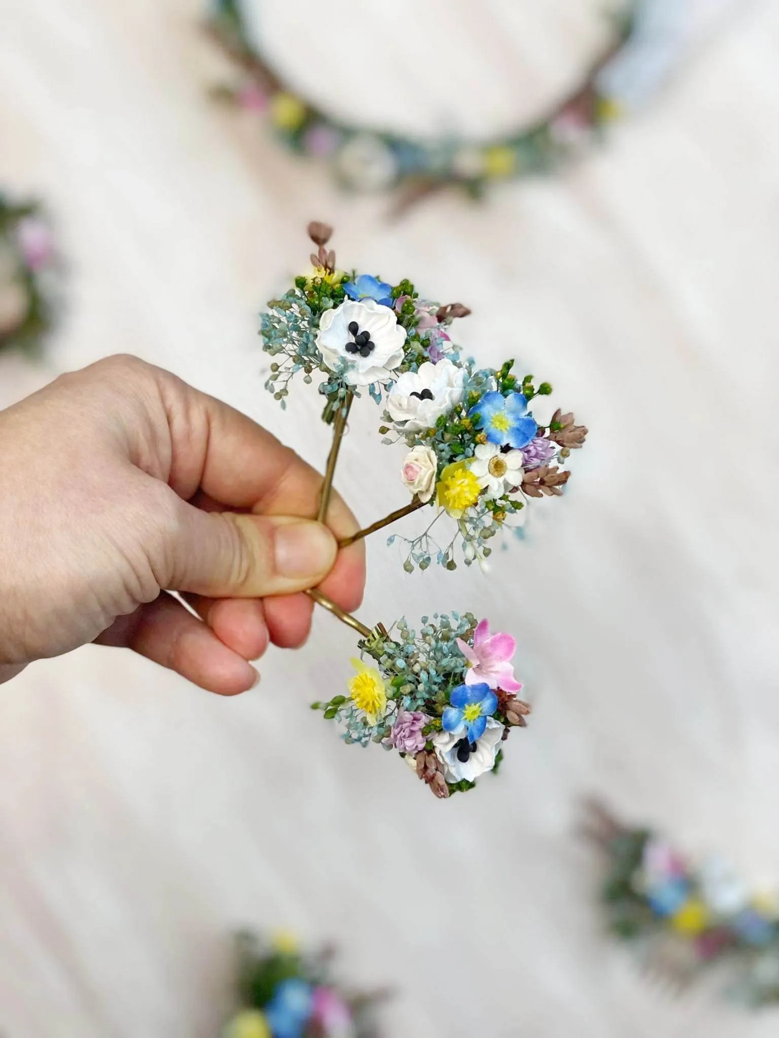 Meadow flower wedding accessories