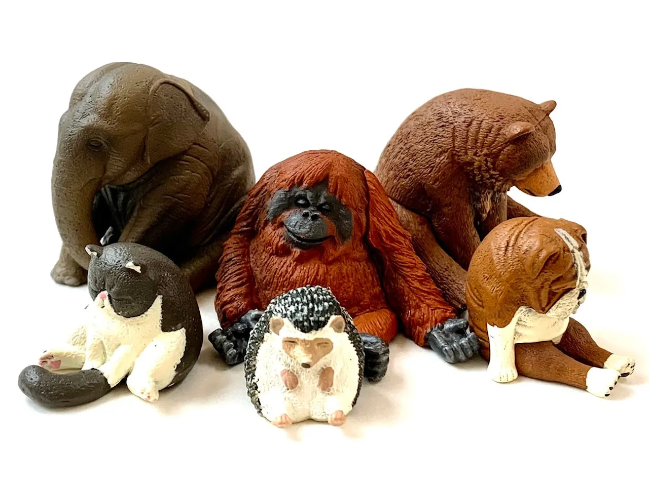 X 70881 SLEEPY ANIMAL FIGURINES Vol. 1-DISCONTINUED