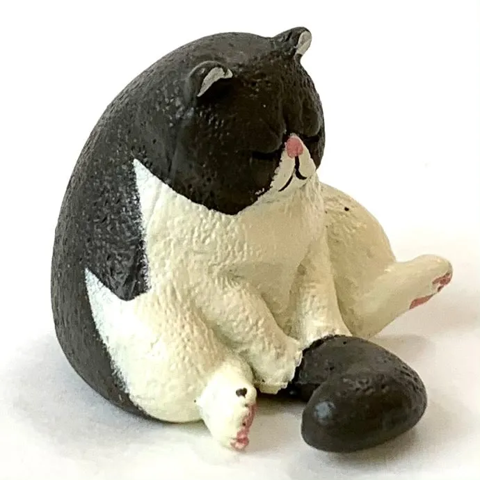 X 70881 SLEEPY ANIMAL FIGURINES Vol. 1-DISCONTINUED